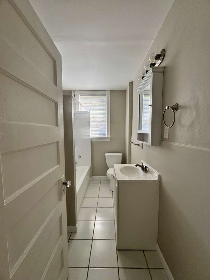 2338 Tower Grove Ave Apt 1e #1E - Photo 7 of 18