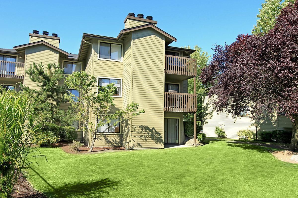 4724 S 272nd St - Photo 2 of 14