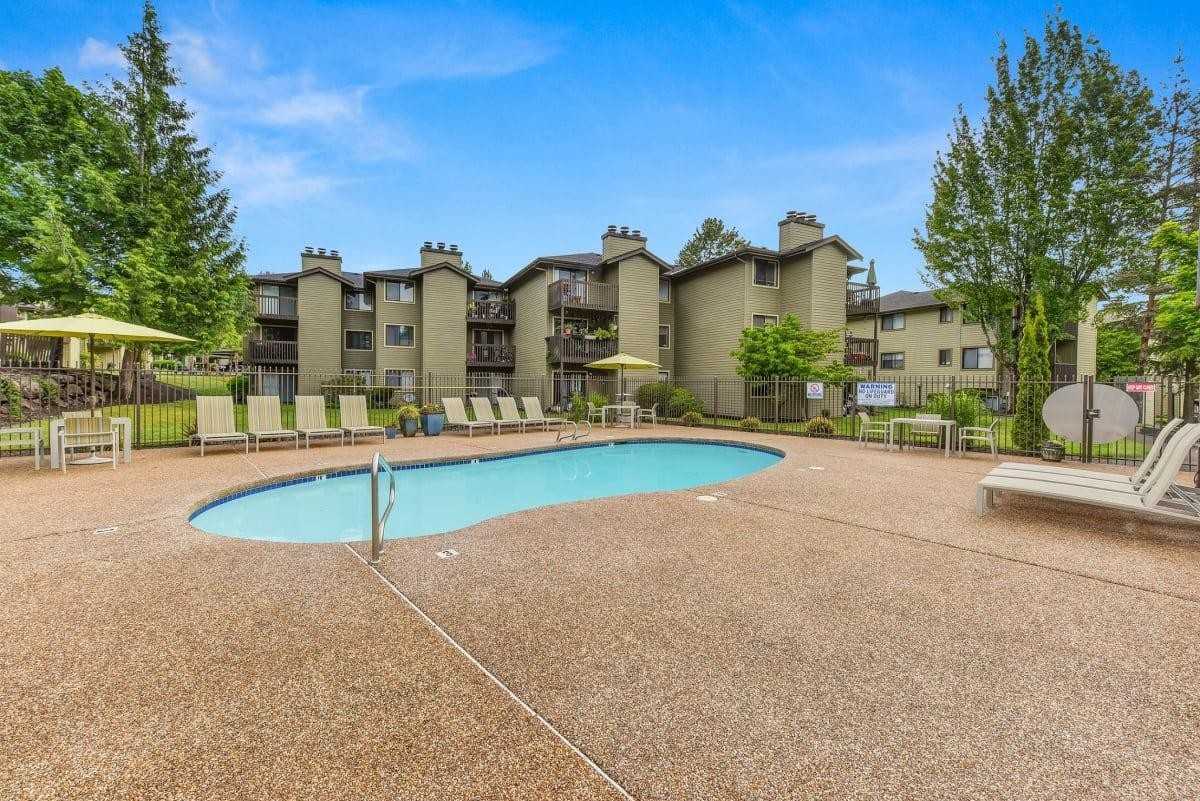 4724 S 272nd St - Photo 6 of 14