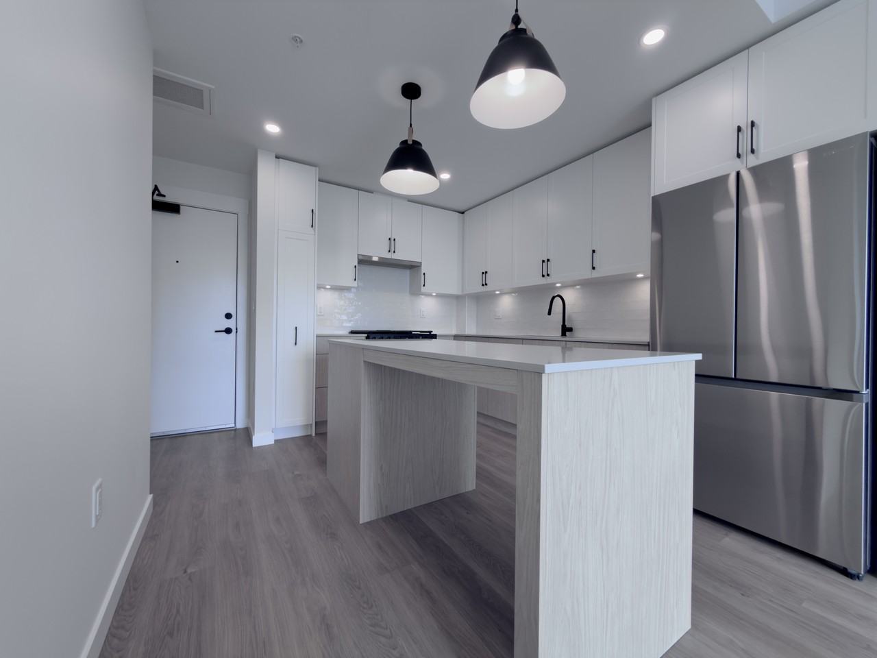 27309 Fraser Highway #510 - Photo 2 of 13