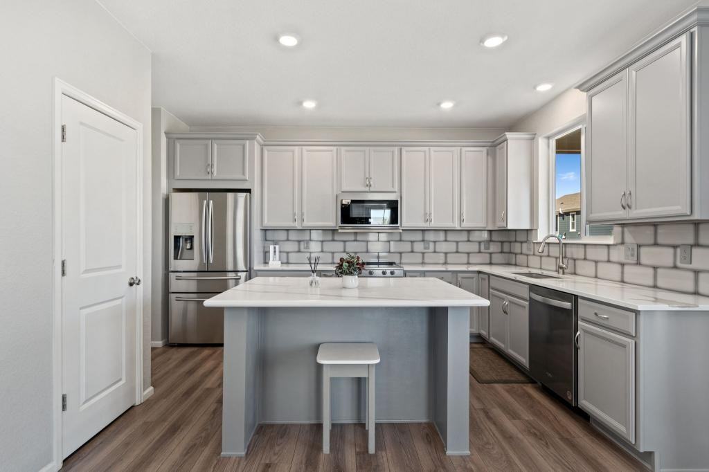 Chasm Lake Dr - Photo 6 of 20