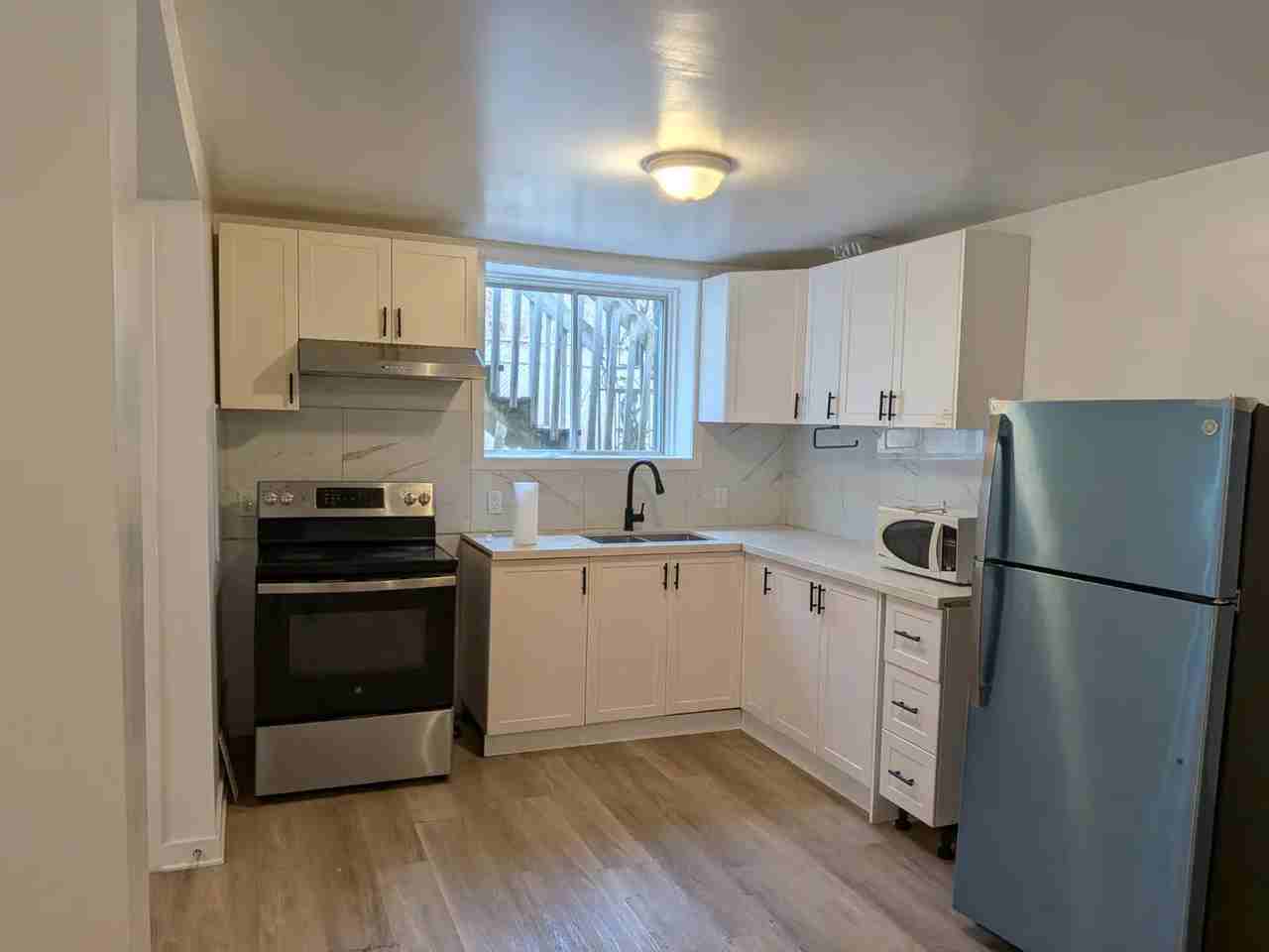 Woodmount Dr & Ritson Rd N - Photo 3 of 7