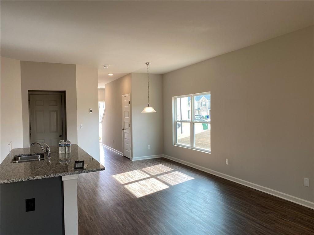 3577 Brycewood Dr - Photo 6 of 15