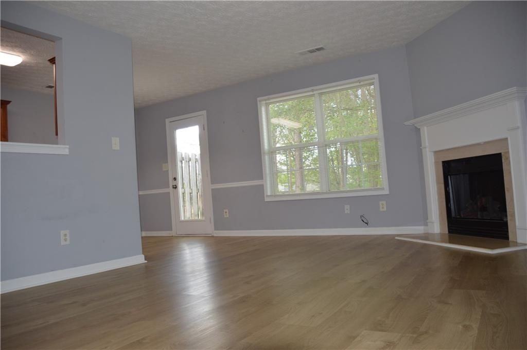 288 Alcovy Walk Dr - Photo 4 of 43