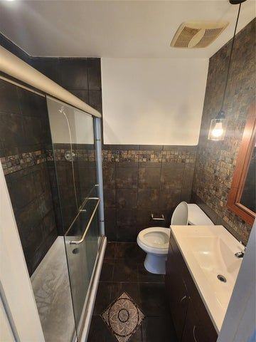 1987 Ne 15th Ave - Photo 5 of 8