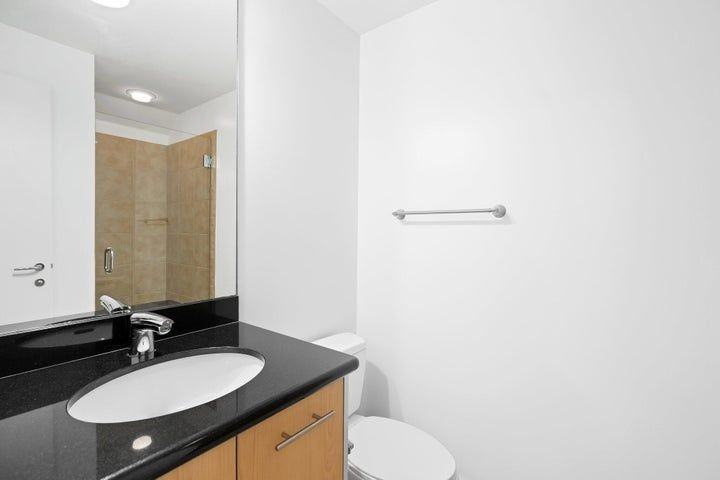 775 Ne 4th Ave - Photo 7 of 21