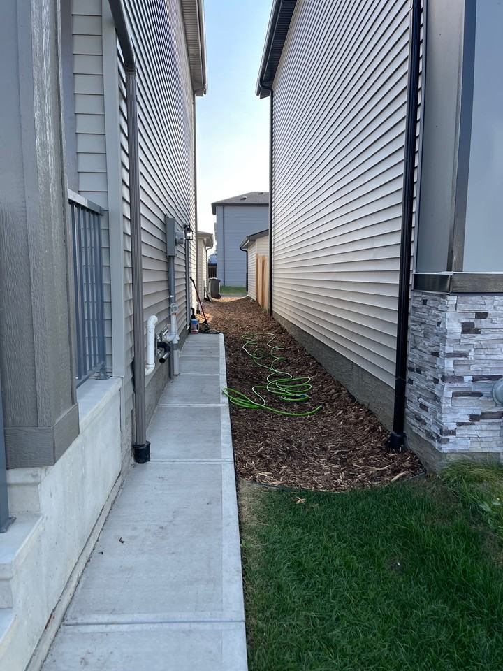 120 Bluff Cove - Photo 3 of 28