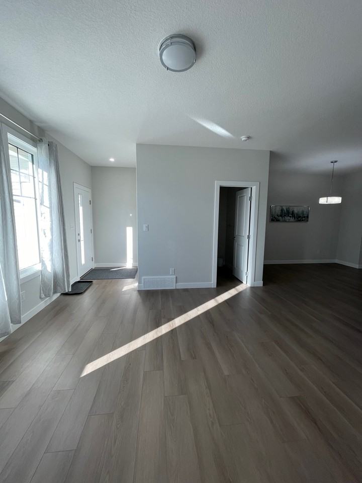 120 Bluff Cove - Photo 5 of 28