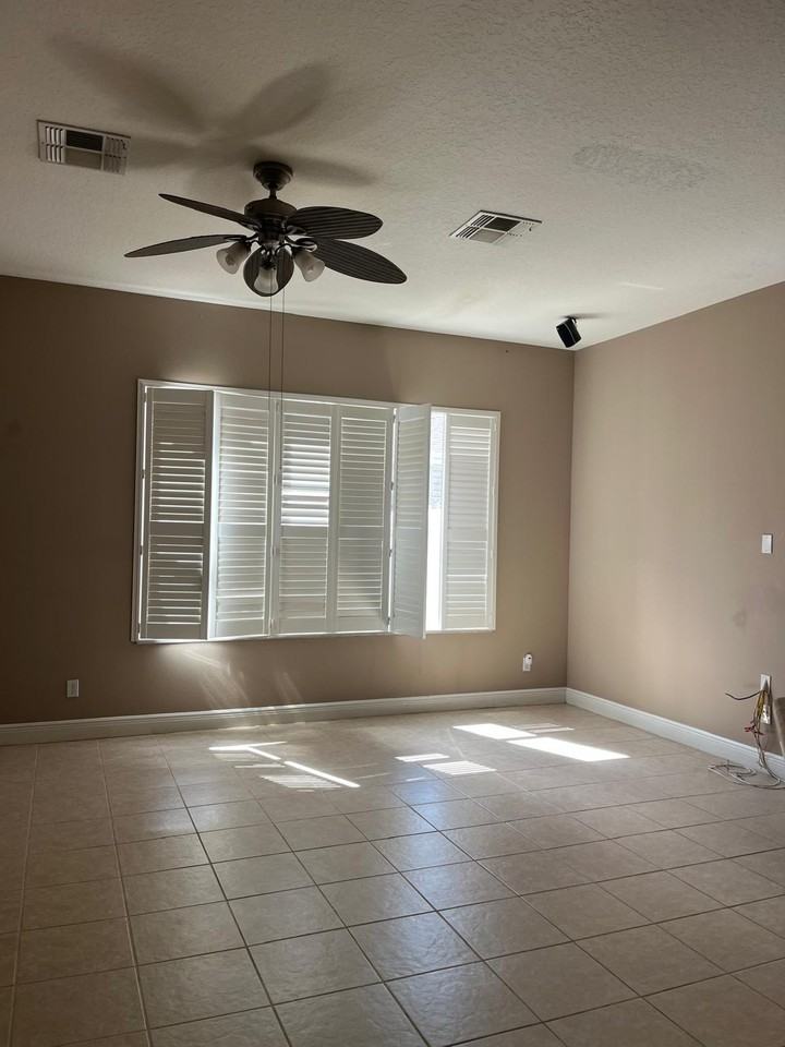 4523 Sunset Lane - Photo 7 of 21