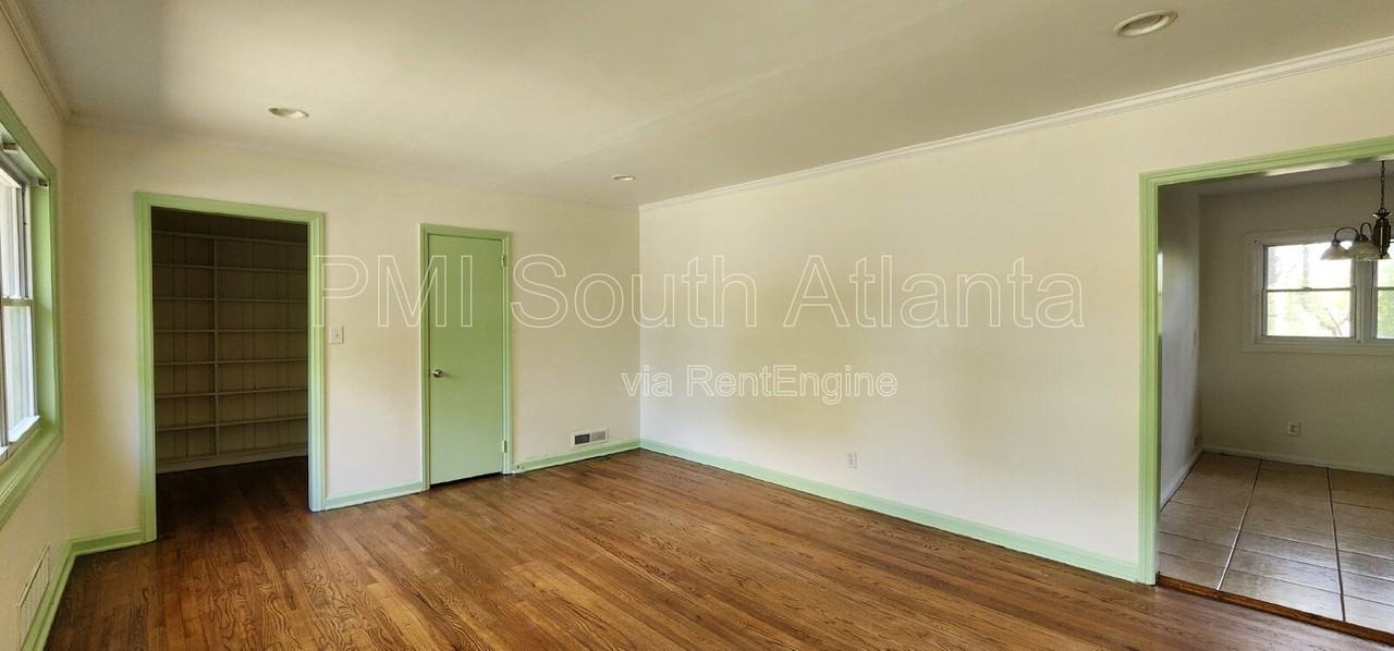 804 Brookdale Dr Sw - Photo 2 of 16