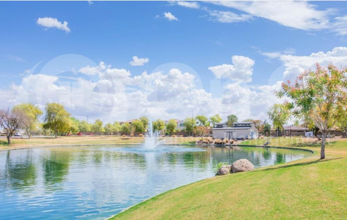 779 E Rojo Way #104 - Photo 3 of 28