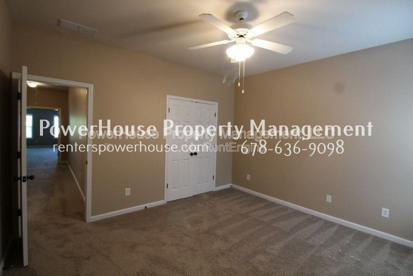 4830 Hastings Ter - Photo 7 of 39