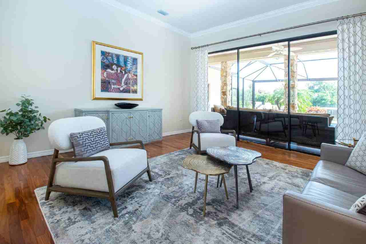 8122 Misty Oaks Blvd - Photo 7 of 50