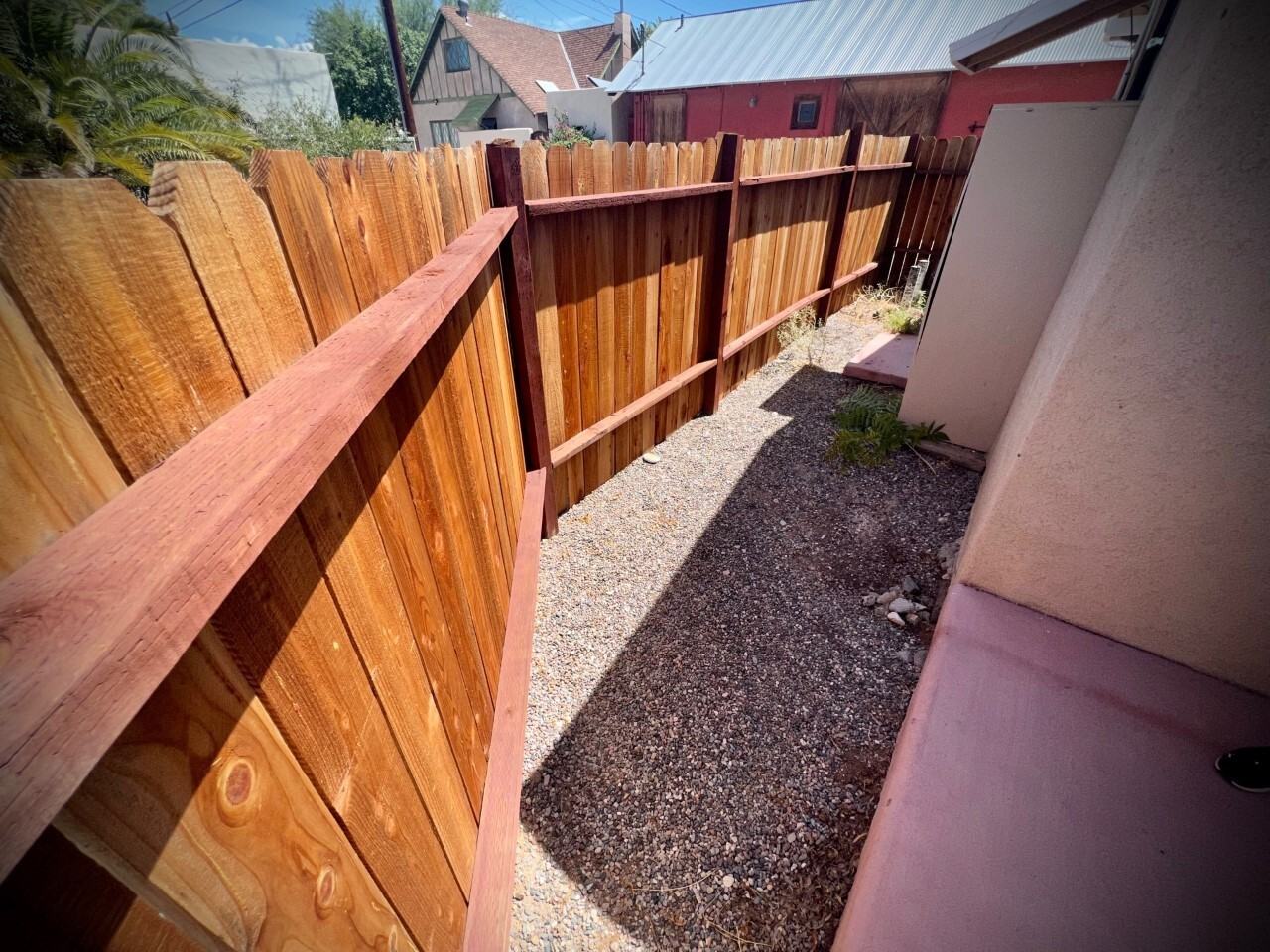 836 N 6th Ave - Photo 6 of 7