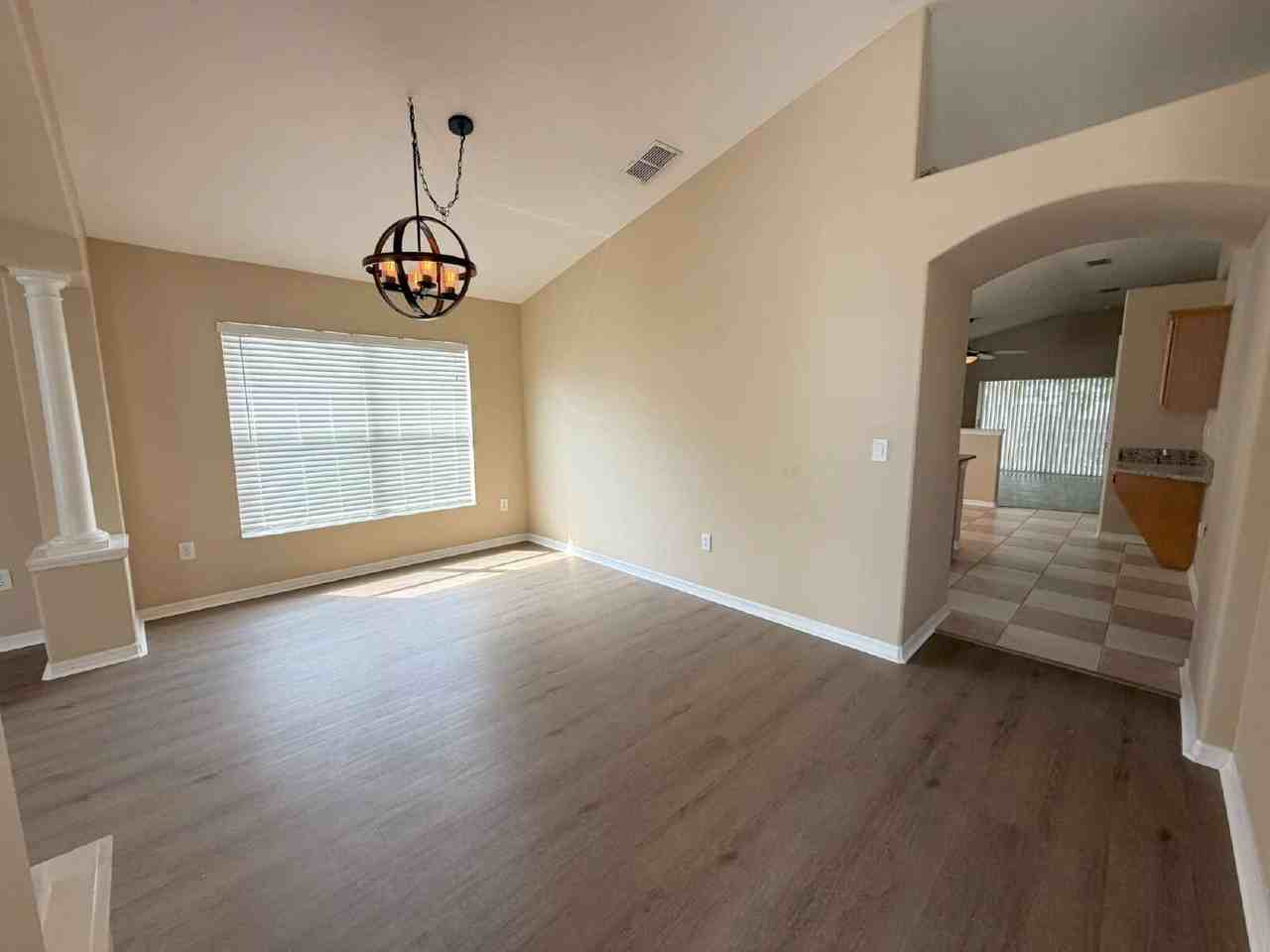 24317 Summer Wind Ct - Photo 4 of 24