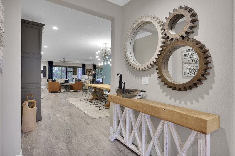 331 Los Alamos St - Photo 5 of 40