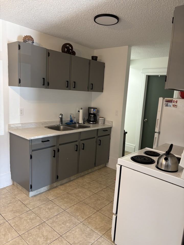 1817 11 Avenue Southwest #203 - Photo 6 of 23