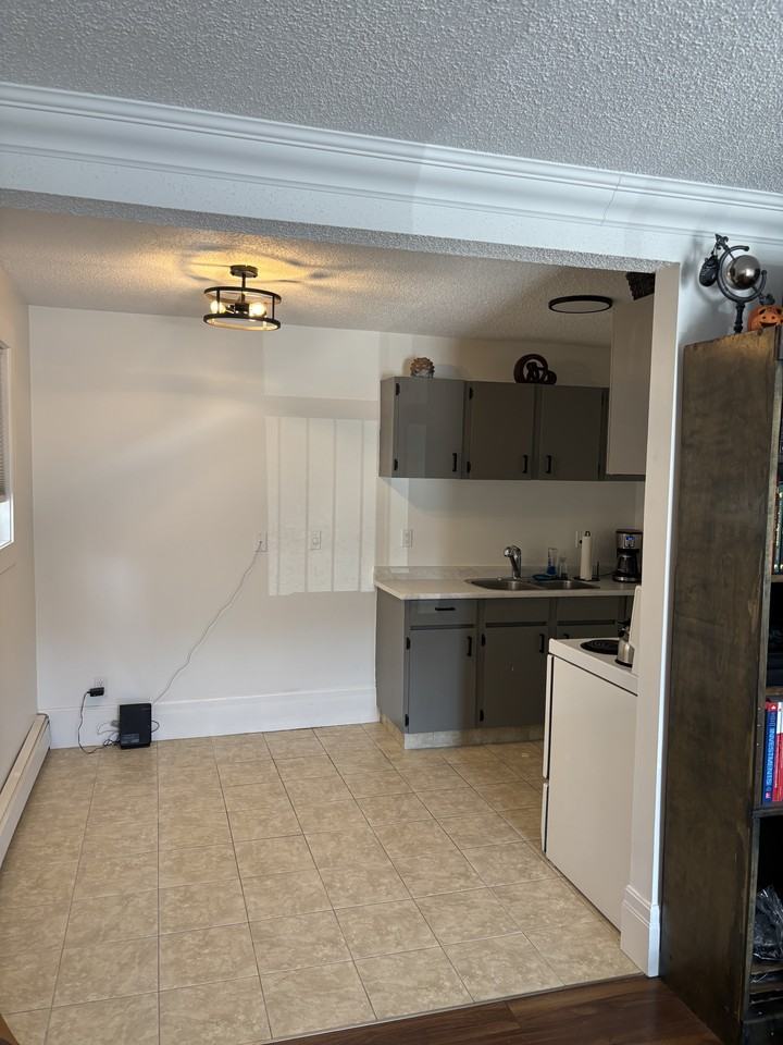 1817 11 Avenue Southwest #203 - Photo 7 of 23