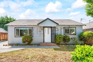 featured image of 2732 D St #1