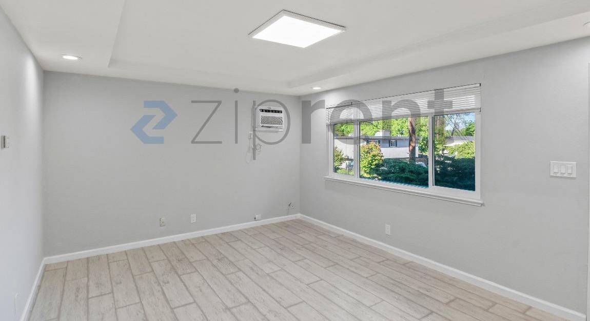 2659 Baldwin Ln #B - Photo 7 of 23