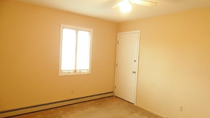 2837 Maple Ave - Photo 3 of 9