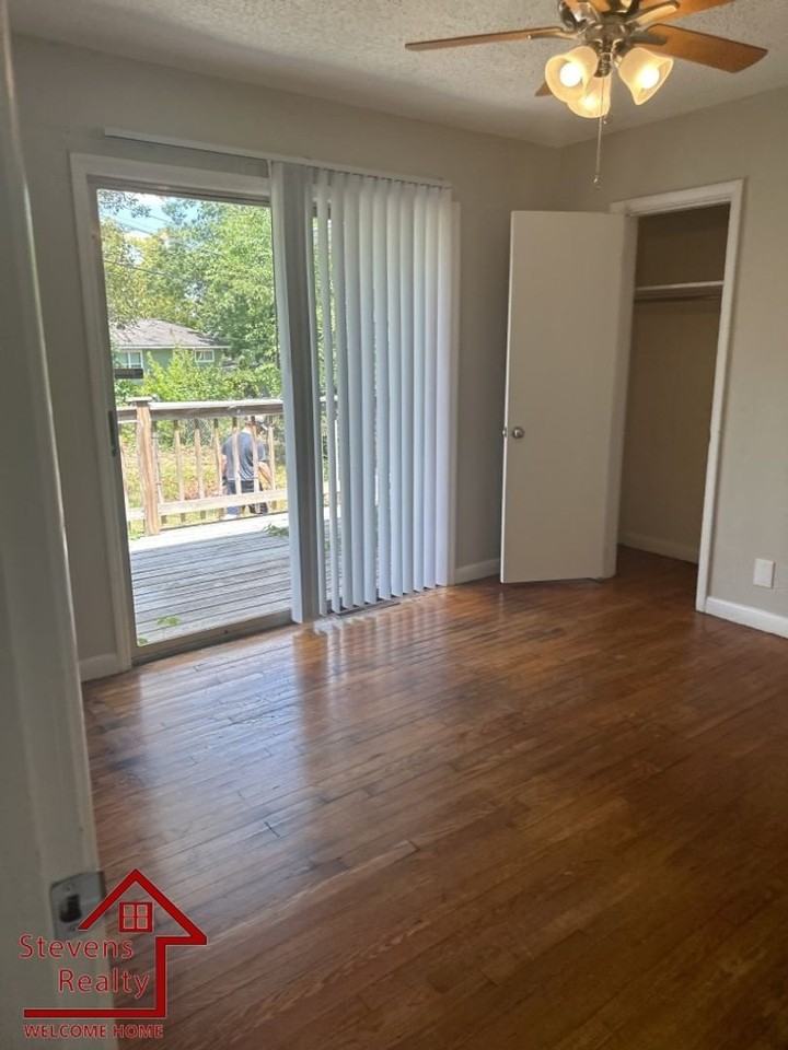 3868 Mark Twain Cir - Photo 5 of 10