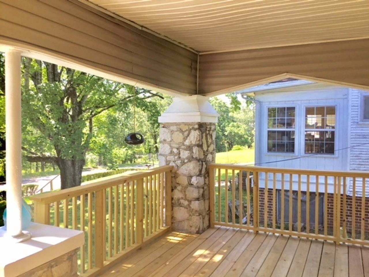 225 N Germantown Rd - Photo 6 of 17