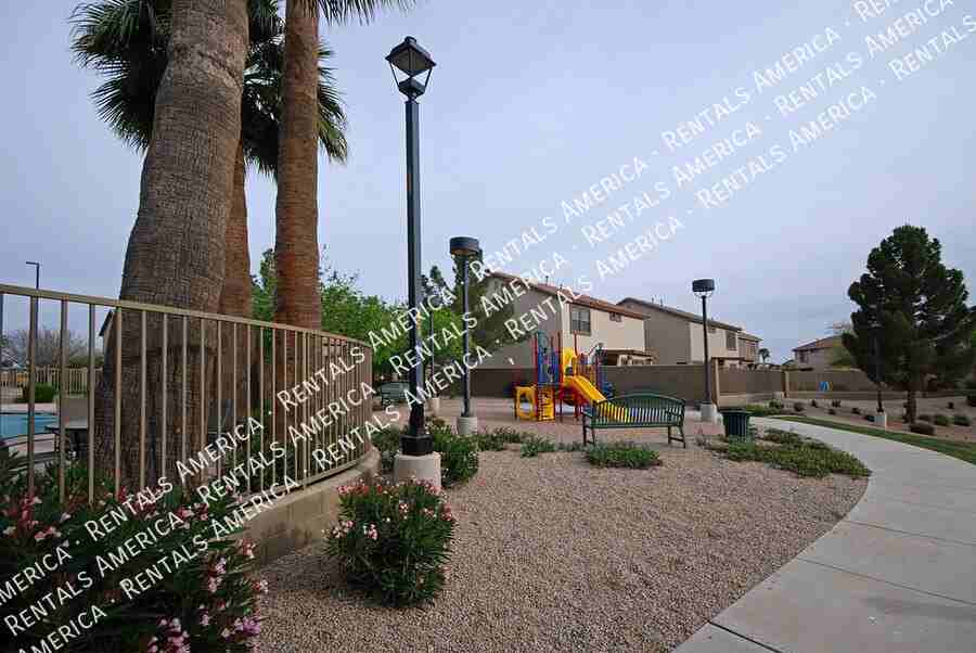 2010 S Falcon Dr - Photo 6 of 18