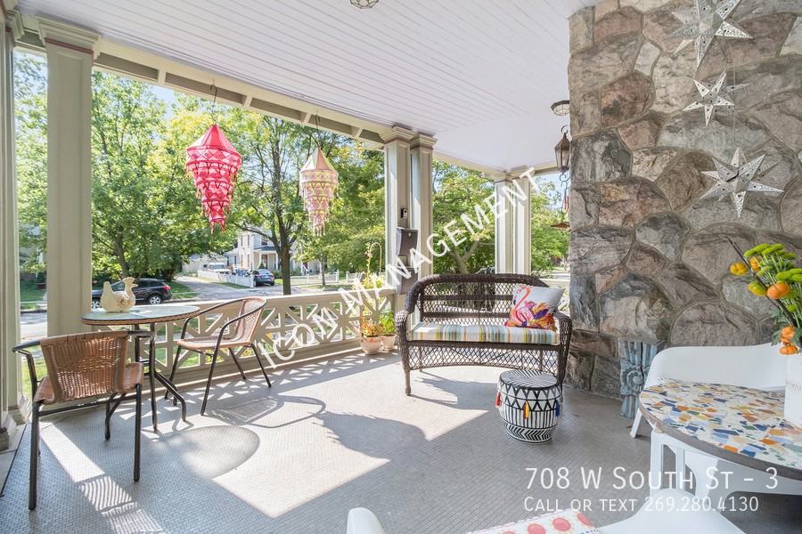 708 W South St #3 - Photo 2 of 13