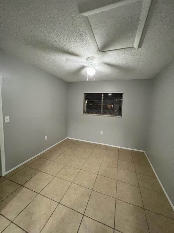 1308 36th Ave W #D - Photo 5 of 7