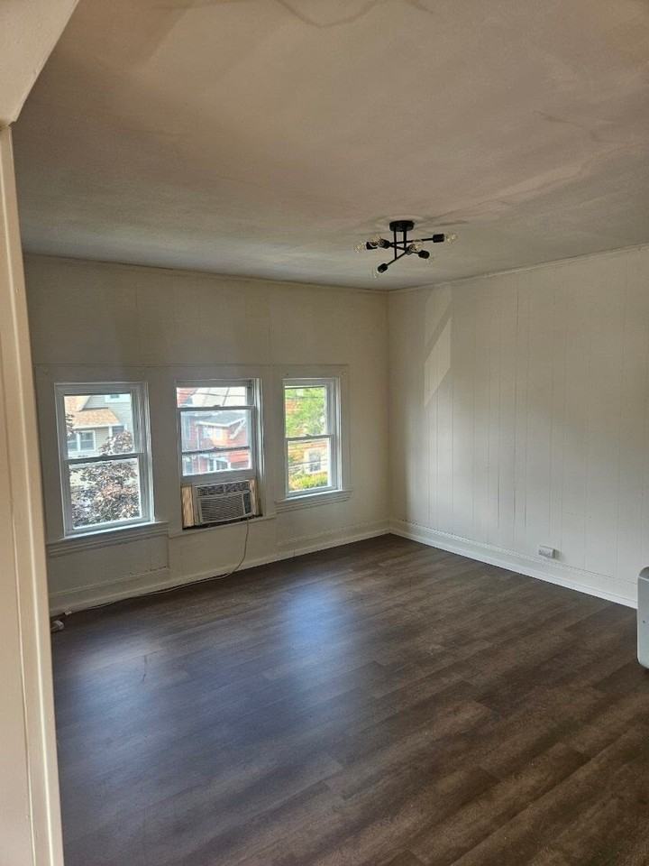 19 Highland Ave #3 - Photo 4 of 8