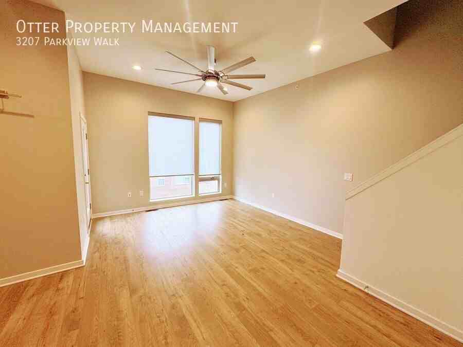 3207 Parkview Walk #3207 - Photo 7 of 50