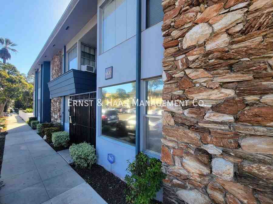 735 Cedar Ave #04 - Photo 2 of 13