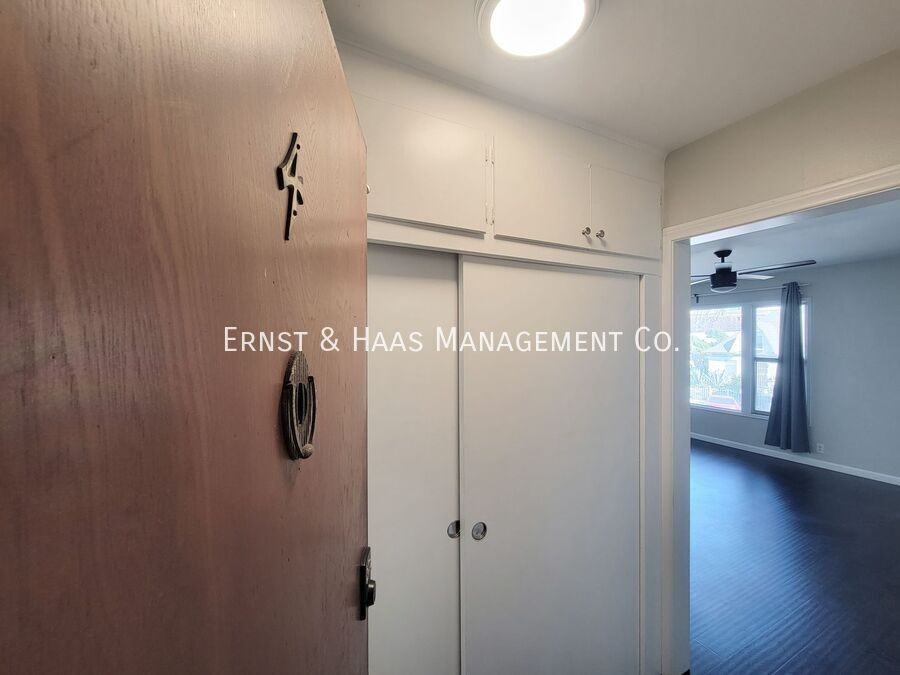 735 Cedar Ave #04 - Photo 3 of 13