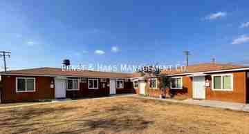 featured image of 4331 Walnut Ave #C