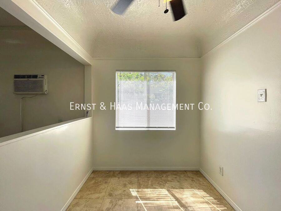 1411 E Poppy St - Photo 5 of 19