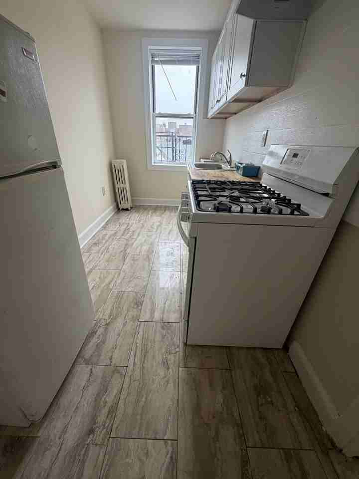 894 Kennedy Blvd #41 - Photo 2 of 9