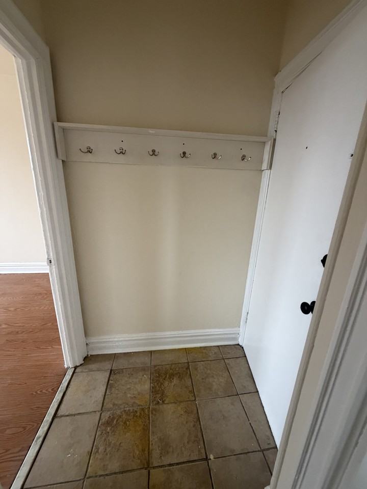 894 Kennedy Blvd #41 - Photo 6 of 9