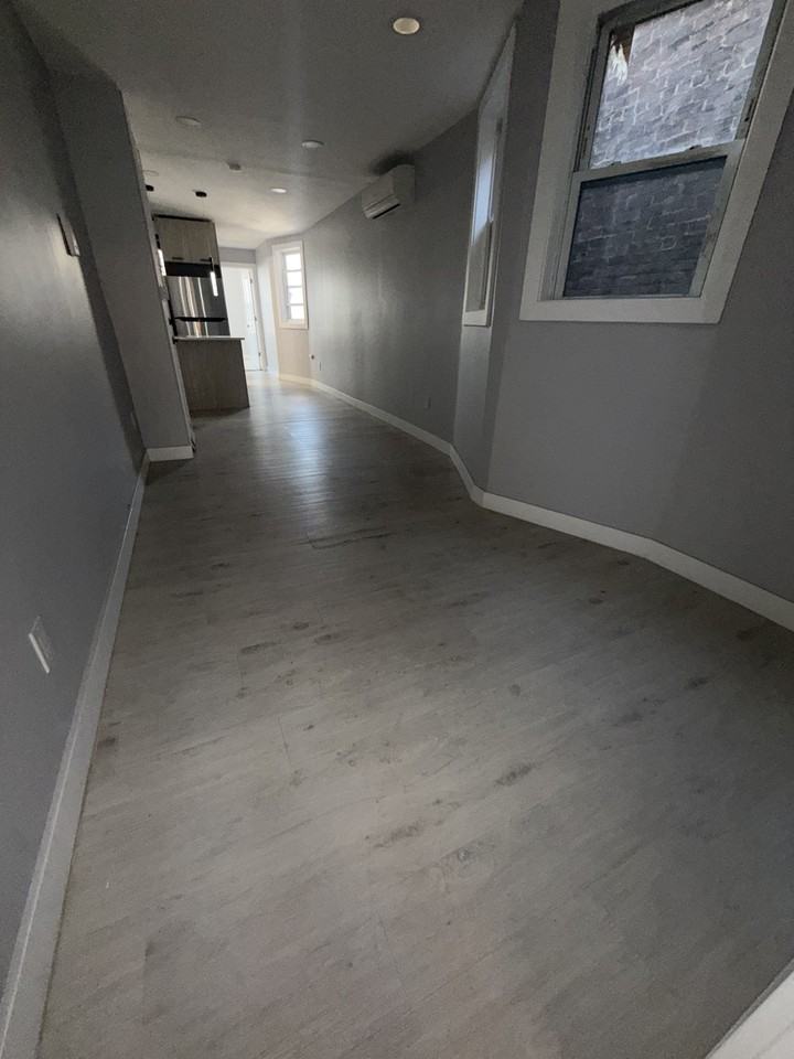 69 Lincoln St #2R - Photo 2 of 8