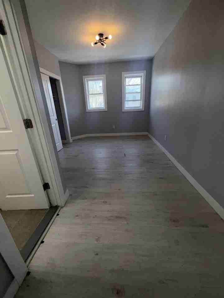 69 Lincoln St #2R - Photo 6 of 8