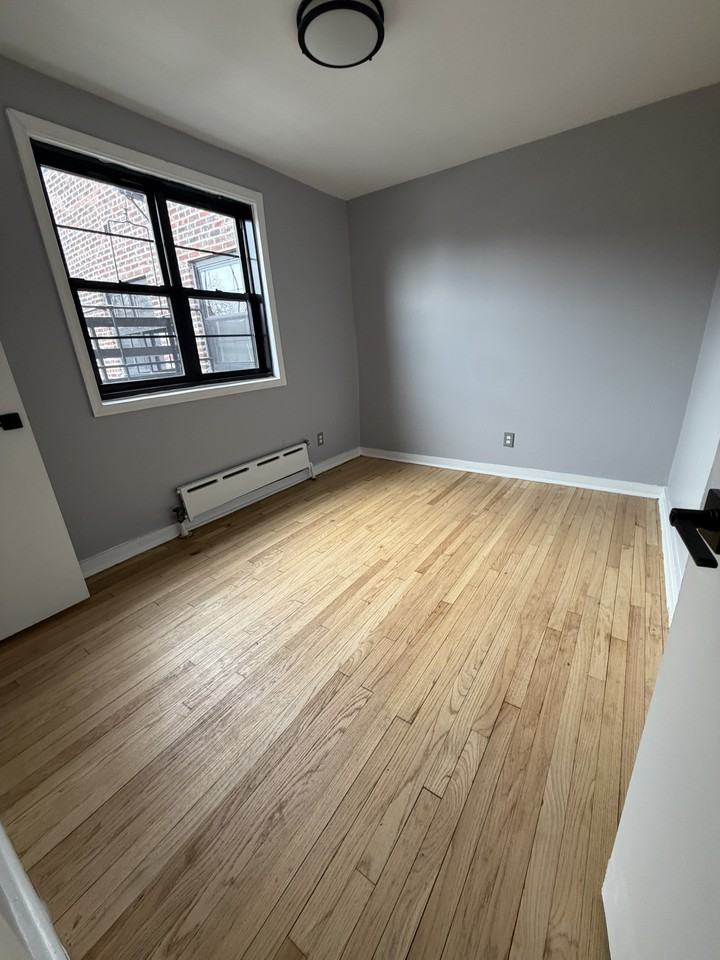 87 Belgrove Dr #3B - Photo 5 of 9