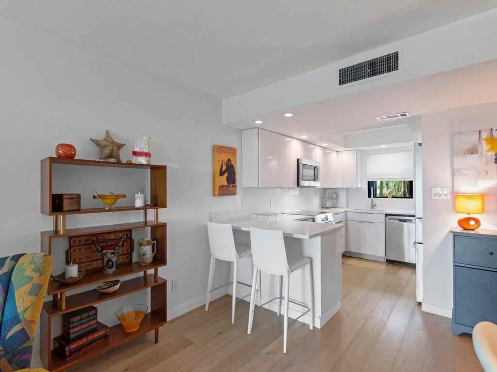 4450 Jimmy Buffett Mem Hwy #102 - Photo 6 of 29