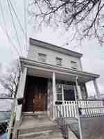 featured image of 116 N 1st St #2