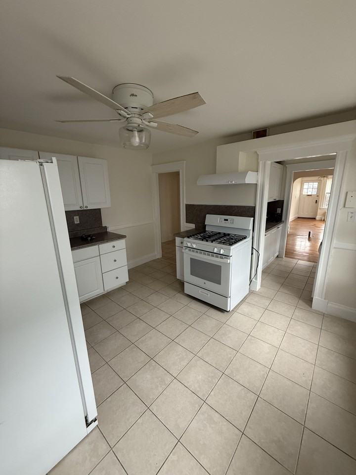 28 Evans Rd #1 - Photo 5 of 18