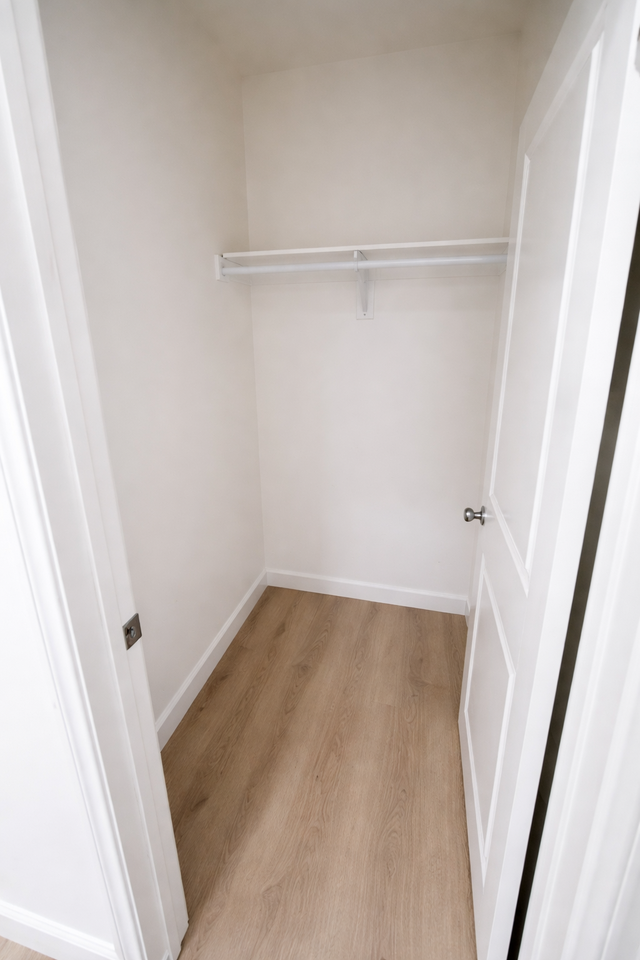 9150 Columbus Ave #NA - Photo 7 of 15