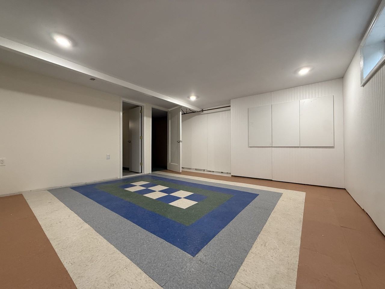 1053 N 6th St #NA - Photo 6 of 10