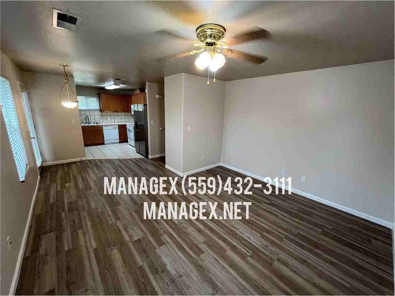 745 E Cambridge Ave #201 - Photo 5 of 15