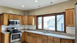 422 Charles St #2 - Photo 1 of 1