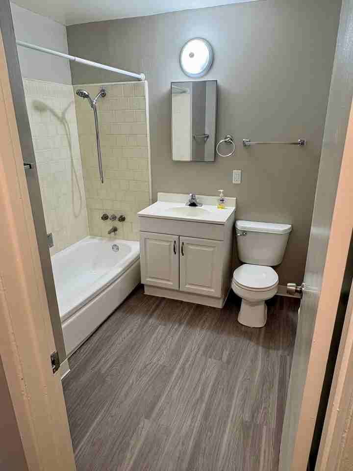 1736 Fillmore St #1 - Photo 6 of 11