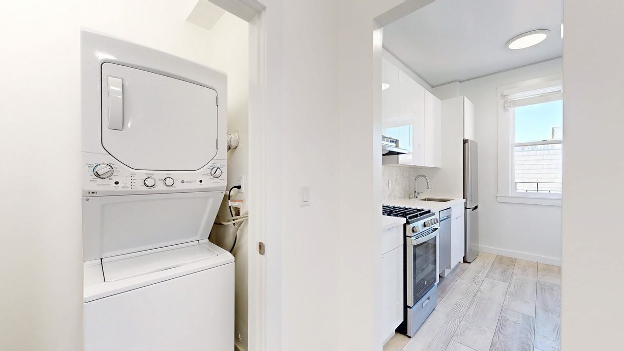 1408 California St #509 - Photo 7 of 10